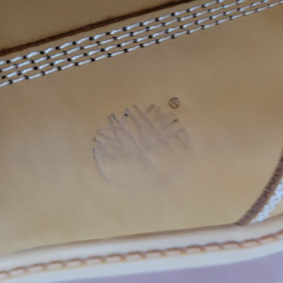 louis viton vs timbaland size 9,5 mens boots - Picture 9 of 11